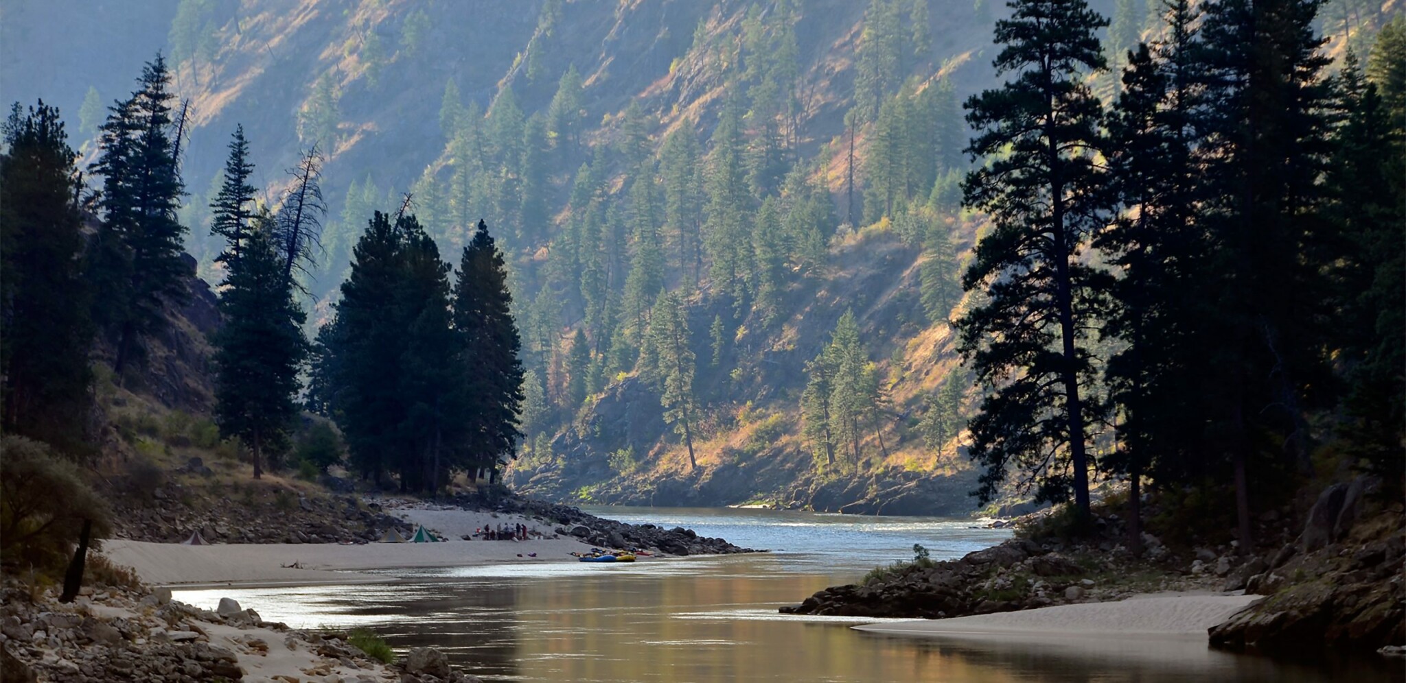 Idaho Salmon - Rafting the River of No Return  Momentum River Expeditions